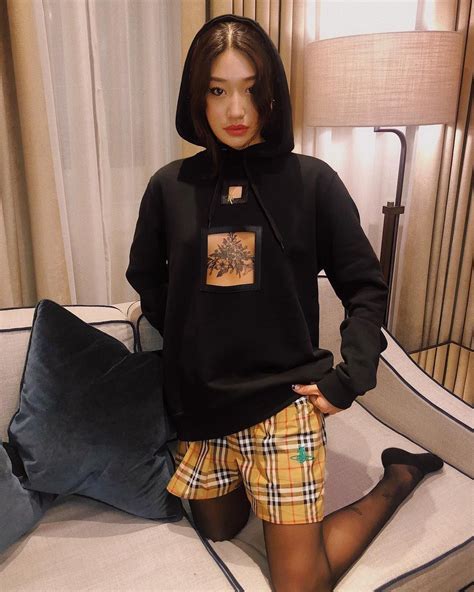 peggy gou burberry outfit|peggy gou fashion show.